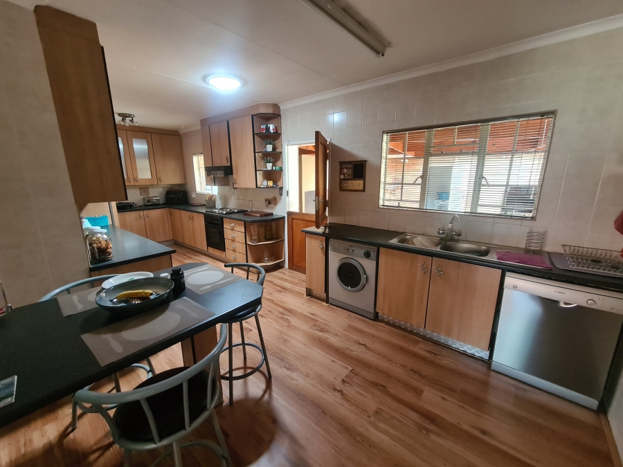 4 Bedroom Property for Sale in Vaalpark Free State